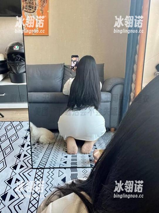 微密圈 - 天哪，120斤的小王同学的睡衣美图，下载后会不会失眠？