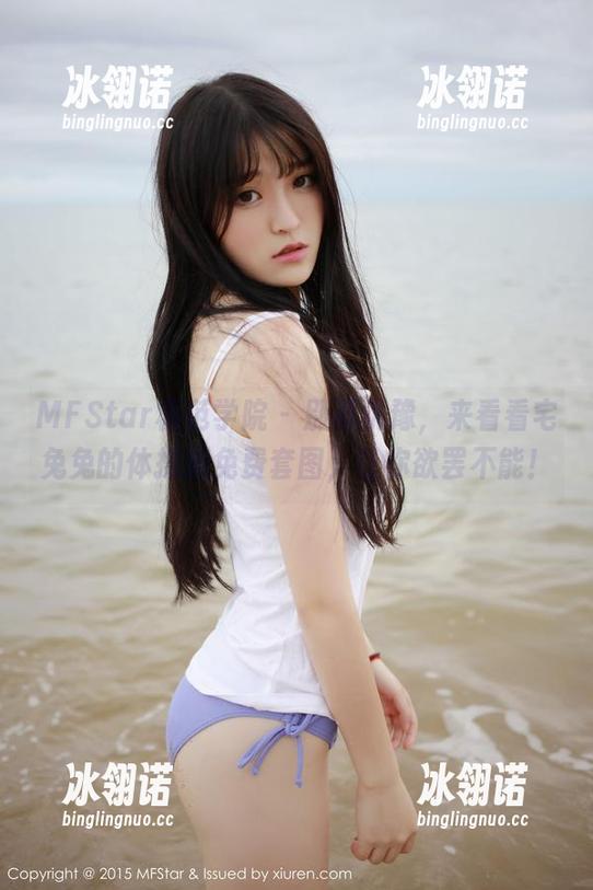 MFStar模范学院 - 别再犹豫，来看看宅兔兔的体操服免费套图，让你欲罢不能！
