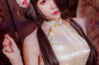 喵糖映画图库：穿上制服，吐露清纯学妹的死库水幻想！