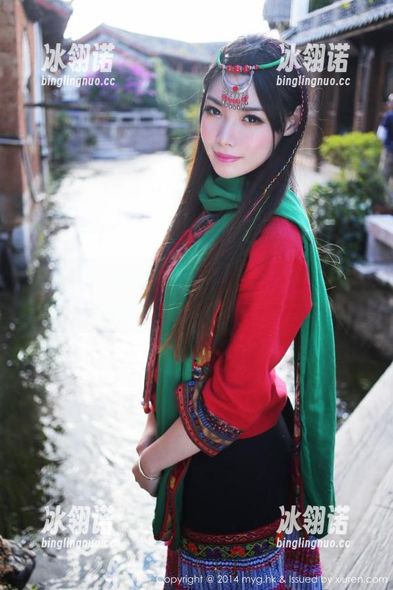 MyGirl美媛馆 - 沫晓伊baby连体衣高清作品集：谁能抗拒这份撩拨？