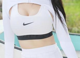 MyGirl美媛馆 – 高跟鞋秀场：黄乐然的时尚图片合集等你来看！