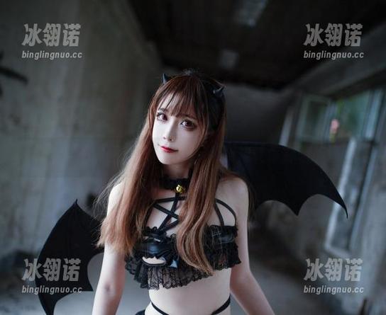 机车凛的美图精选，Sakiiii翎柒让你心动加速！