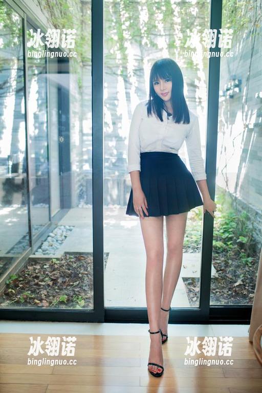 TuiGirl推女郎 - 进入娇娇的高清比基尼世界：是不是光影玩得太溜了？