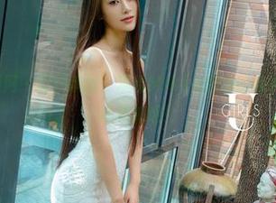 UGirls尤果网 – 图包瞬间：观看Mikka涵涵的内衣，保准让你心跳加速！