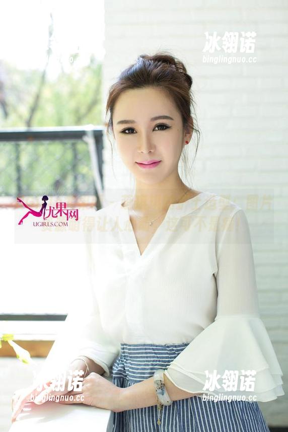 UGirls尤果网 - 萌琪琪的护士造型：图片资源萌得让人心动，这可不是病！