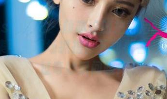 UGirls尤果网 – 颜亦汐旅拍背后的故事：这图集可是现场抓拍！下载看看吧，别错过奇妙瞬间哦！