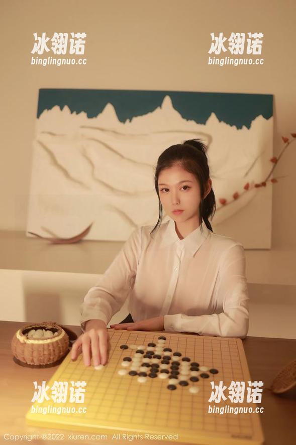 Xiuren秀人网 - 夏甜甜的风格：牛仔裤+美图，这里全是免费福利！