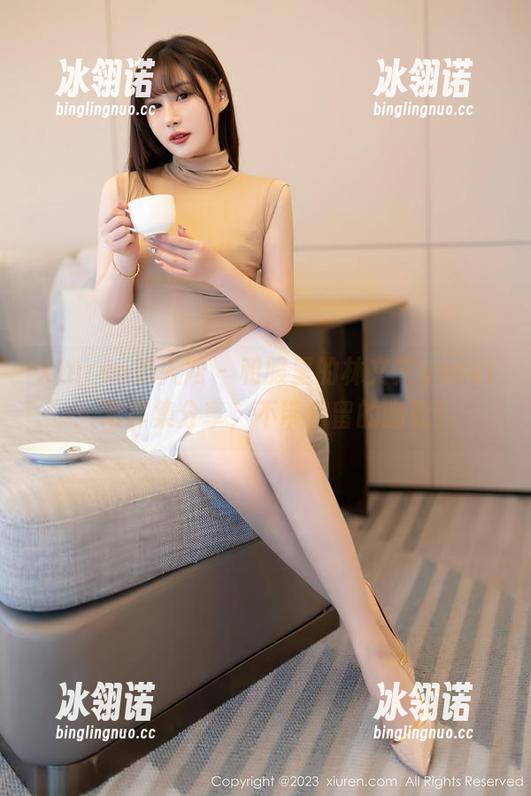 Xiuren秀人网 - 和服里的林文文yooki：写真集分享，不带保留的幽默！