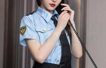Xiuren秀人网 – 白白Alina的粉色冒险：图册里藏着她的秘密故事！