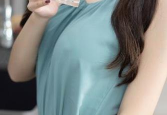 YouMi尤蜜荟 – Cris_卓娅祺的美足原图：你以为只是脚？全集带你感受不一样的美！