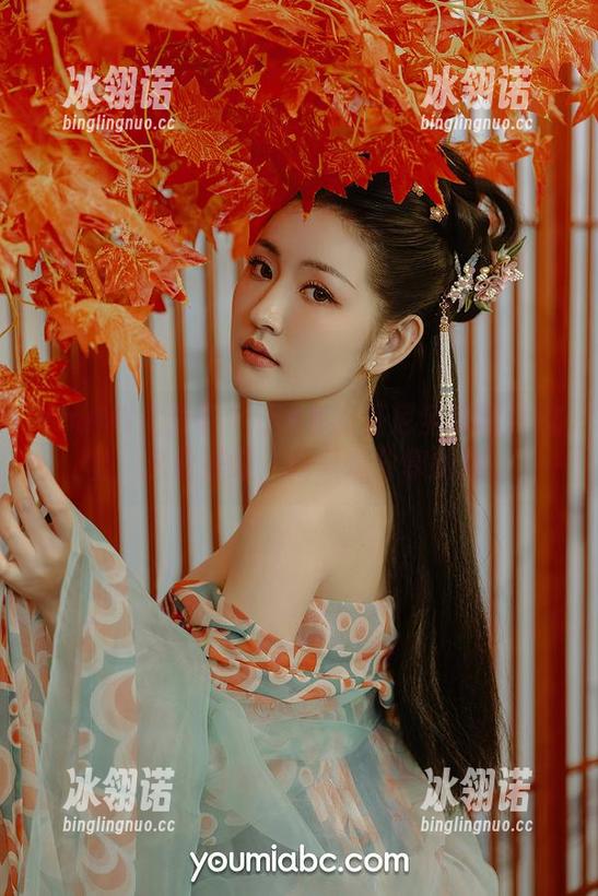 YouMi尤蜜荟 - 小KK比基尼全套图片流出，这份美好，我只想分享给你。