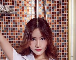 YouWu尤物馆 – 木木hanna的比基尼分享：简直是迷人的夏日插曲！