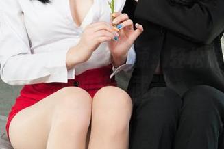 丽柜 – 柒柒空姐写真资源：轻松解锁少女心的秘密武器