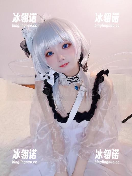 赶紧来，伊喵_Master的中秋礼物免费放送美图，别让月亮等太久！