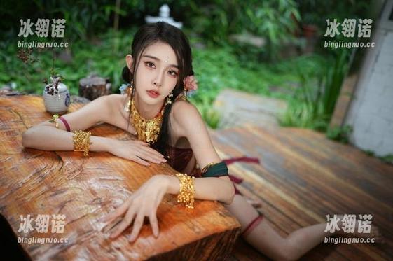 细腻到心底，余多多Dudu妲己的古风诱惑力，高清写真请慢用！
