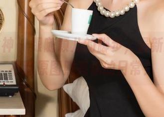克拉女神 – 跟随颖儿的脚步，最新的放纵不羁原图照亮你的日常！