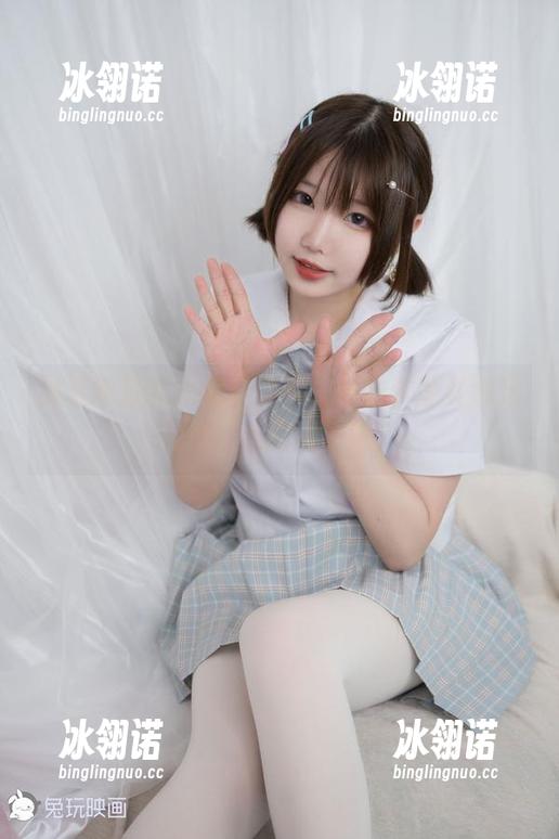 兔玩映画的短裙红丝带，私拍资源竟然这么美，太犯规了吧！