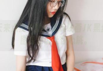 给冬天来点热乎的！兔玩映画JK黑丝全套，图包保证让你心跳。