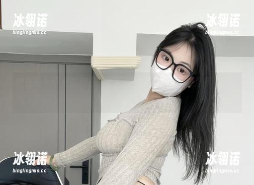 可爱的肉巴 微密圈 - 可爱的肉巴的夏天:图片下载之后,忍不住幻想这个夏天的你!