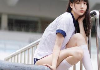 学姐周叽是可爱兔兔的写真，下载后你会怀疑人生。