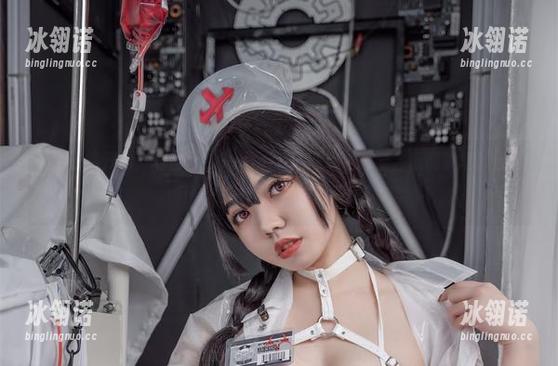 从牛仔裤开始，啊日日_Ganlory的图包让你学会低调奢华！赶紧下载，时尚从未如此简单！