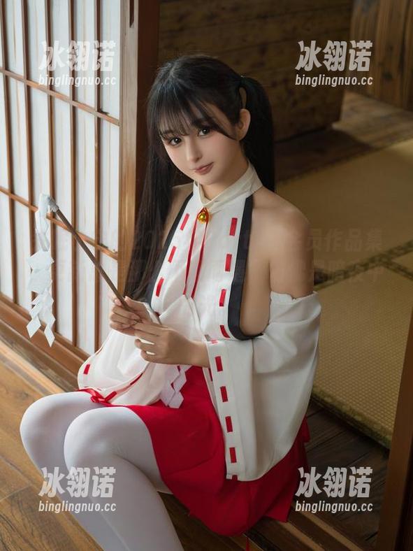 失眠小宁的2025年Partme会员作品集，更新总是那么不期而遇，仿佛是暗夜中的光。
