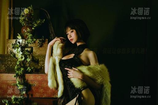快来围观！奈汐酱Nice520女友写真资源，保证让你想多看几遍！