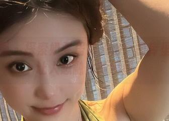 微密圈 – 探索奶雯居家风格：图库里那些让人想融化的瞬间