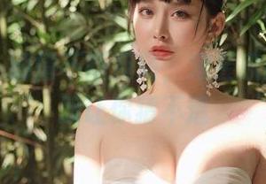 微密圈 – 剧情不断反转，宋昱欣的写真图册让你猜不透