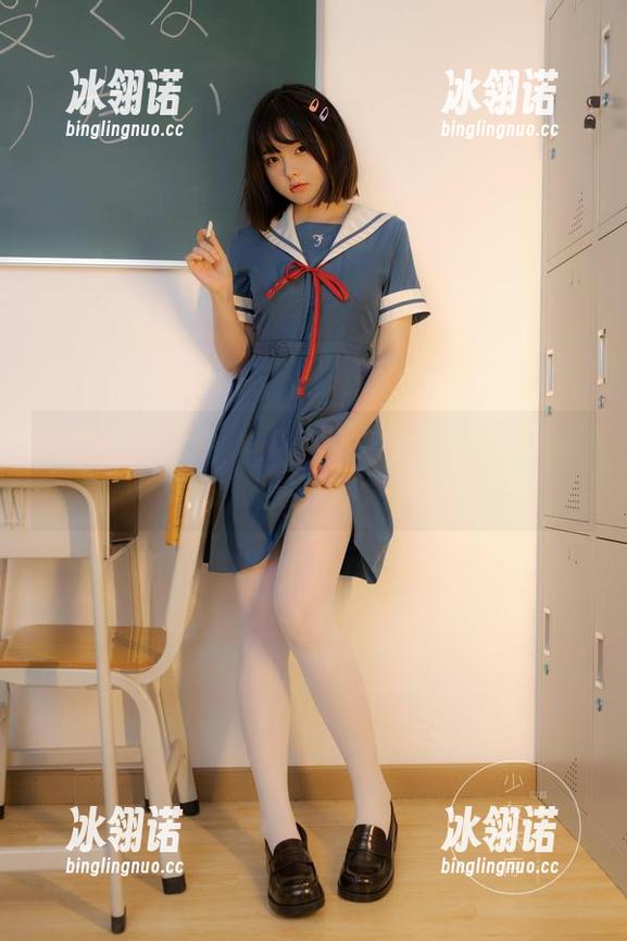 少女秩序-晞可 少女秩序 - 如果有张晞可姐姐的写真,那我的人生就圆满了!