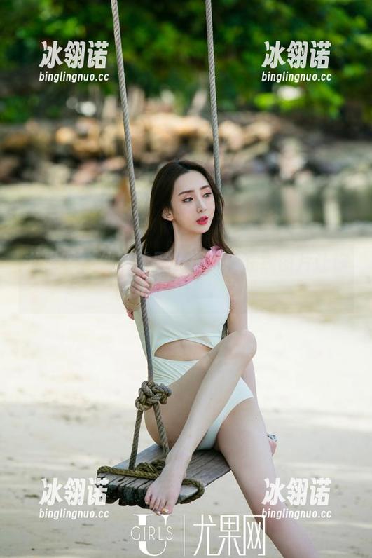 尤果网-仙妮 尤果网 - 仙妮的黑色探戈:在线图片让你舞动在影与光之间