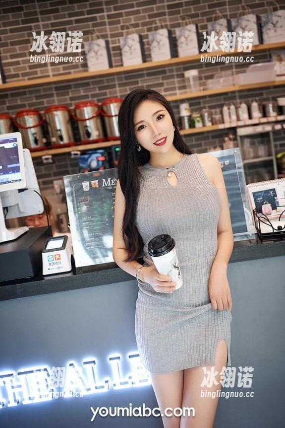 尤蜜荟-周波儿 尤蜜荟 - 诡异而又可爱的周波儿女友:绝妙照片合集!