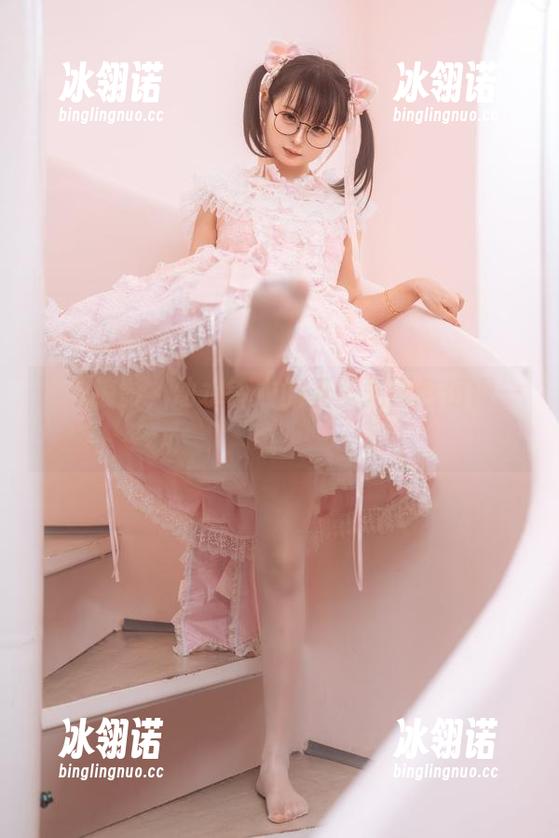 幼水铃衣 粉色掠影,幼水铃衣的无圣光图包值得一瞧!