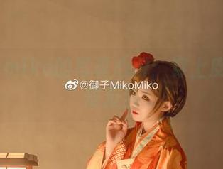 御子Yumiko的写真心得：穿上皮衣的俏皮反叛