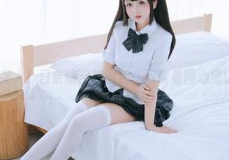 云端美人！日奈娇空姐图包，下载看图心情UP！