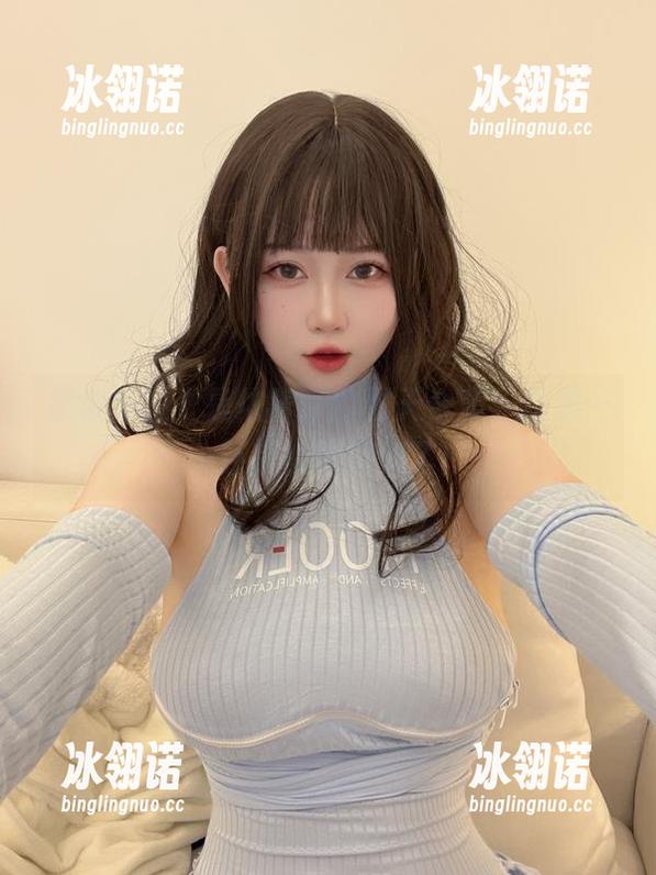 是依酱吖 拼命想追上是依酱吖的夏天合集,结果……还是被她闪到了!