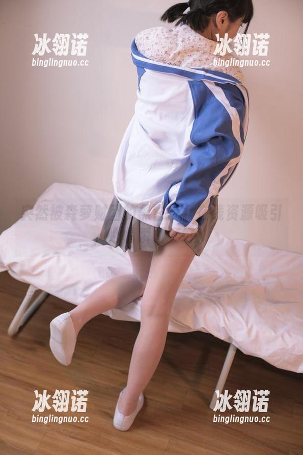 森萝财团 突然被森萝财团的黑白少女在线资源吸引,心情瞬间变好!
