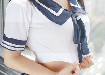 模范学院 – 制服的诱惑，美七Mia的魅力：原图竟藏着这些惊喜？