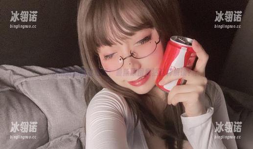 次屁啦的睡衣逻辑：最新原图竟然这样解读？！