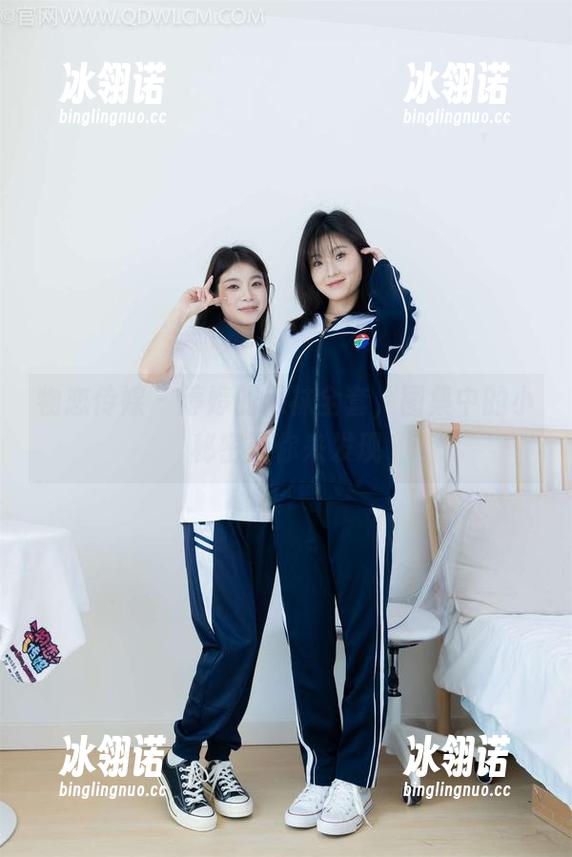 物恋传媒 - 婷婷的网袜全套，图集中的小秘密等你来发现