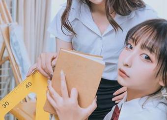 让人忍不住联想的伸展少女：神乐坂真冬的全套图包，真是个矛盾尤物！