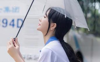 秀人网 – 乔一一最新图册：学妹的逆袭，现在才知道她的魅力有多强大！