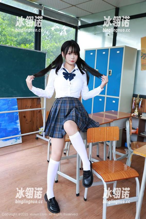 秀人网-邹晶晶女王 秀人网 - 修女也疯狂?邹晶晶女王免费写真合集别错过!