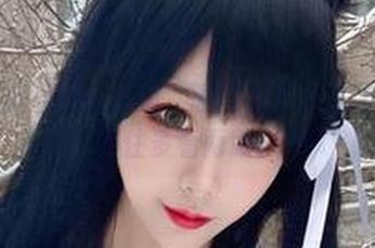 章鱼小童谣的瑜伽，原图无圣光，让人忍不住多看两眼。