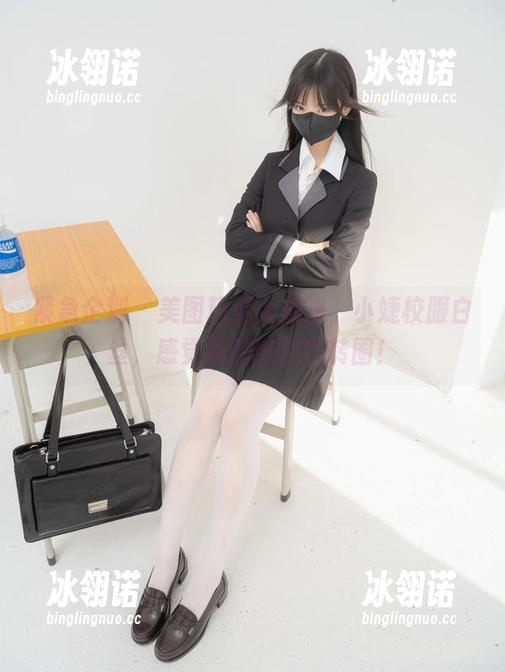 紧急企划-小婕 紧急企划 - 美图精选大放送,小婕校服白丝,感觉我的脑袋在转圈!
