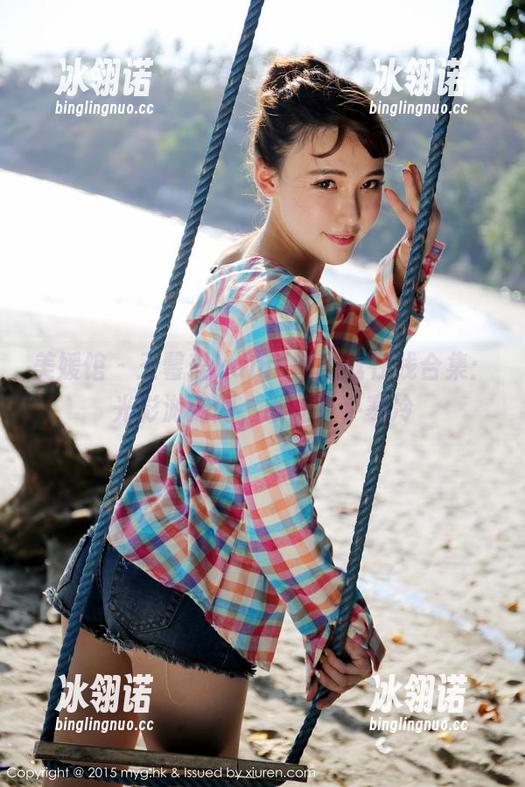 美媛馆-王馨瑶yanni 美媛馆 - 王馨瑶yanni的圣诞在线合集:光影游走间,谁还在乎寒冷