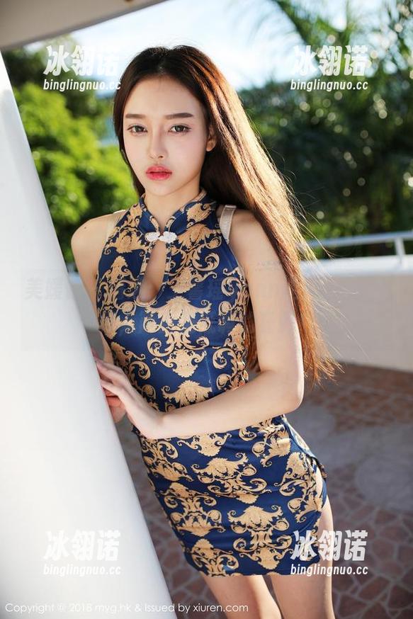 美媛馆 - 精选：王馨瑶yanni图包里的剧情，简直是低调的狂野！