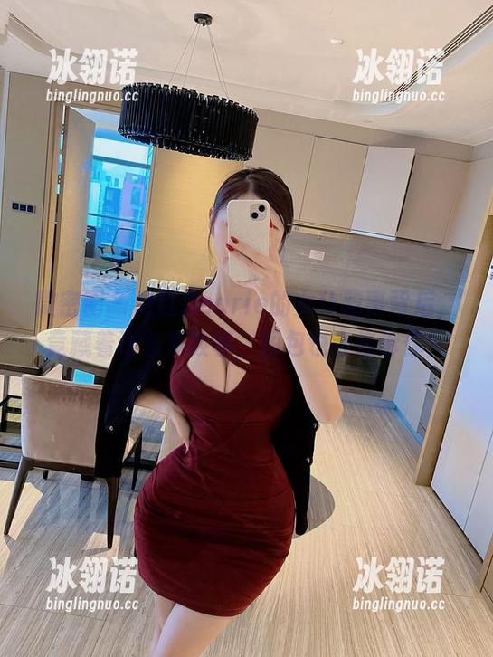 微密圈 - 脸红Dearie的女仆韵事背后，竟藏着这么多故事，图包也会告诉你！