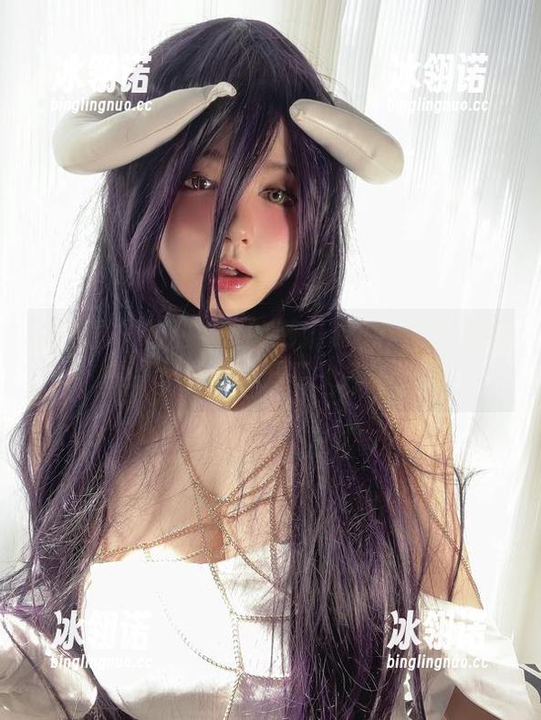 葱油饼er 微密圈 - 恰到好处的御姐姿态:来下载葱油饼er图库,开启女神属性!