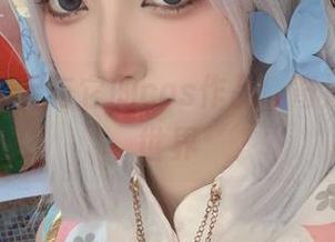 许枳的美足与它的cos作品，奇妙的胶囊世界